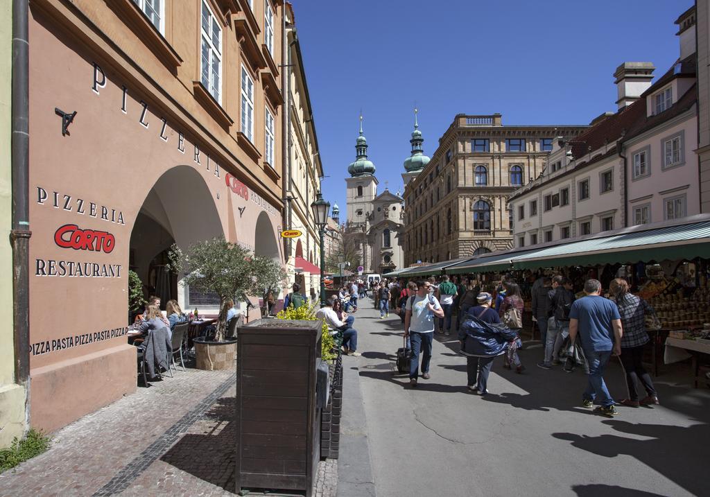 Igor And David Apartments Prague Exterior photo