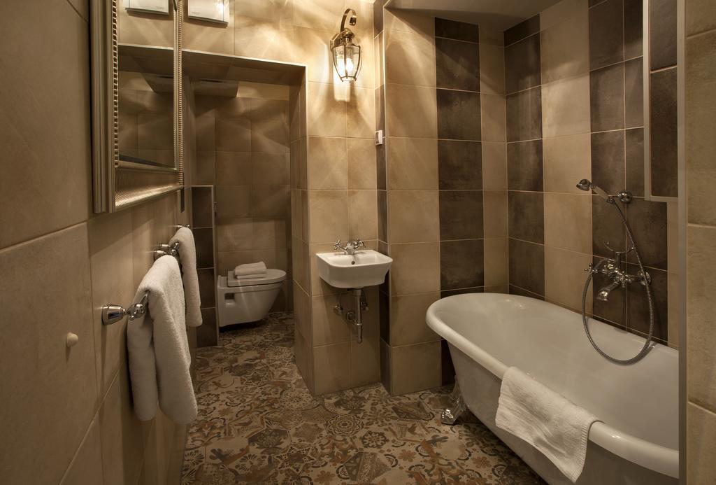 Igor And David Apartments Prague Room photo